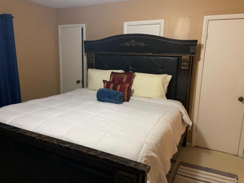 2Brcozystone Mountain Villa -Mins To Historic Stm Park المظهر الخارجي الصورة