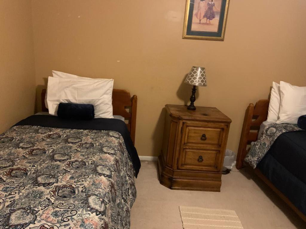 2Brcozystone Mountain Villa -Mins To Historic Stm Park المظهر الخارجي الصورة