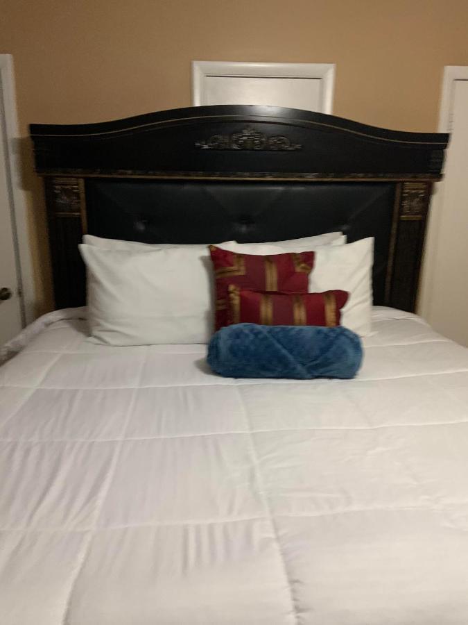 2Brcozystone Mountain Villa -Mins To Historic Stm Park المظهر الخارجي الصورة